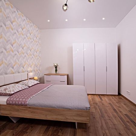Arcadia Hills Apartment Odessa Exterior foto